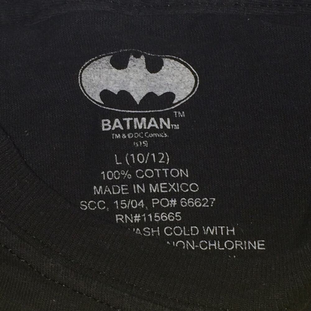 Batman T-Shirt - Picture 2 of 2